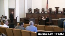 Конституционный суд рассматривает заявление Армянского национального конгресса, Ереван, 25 мая 2012 г.